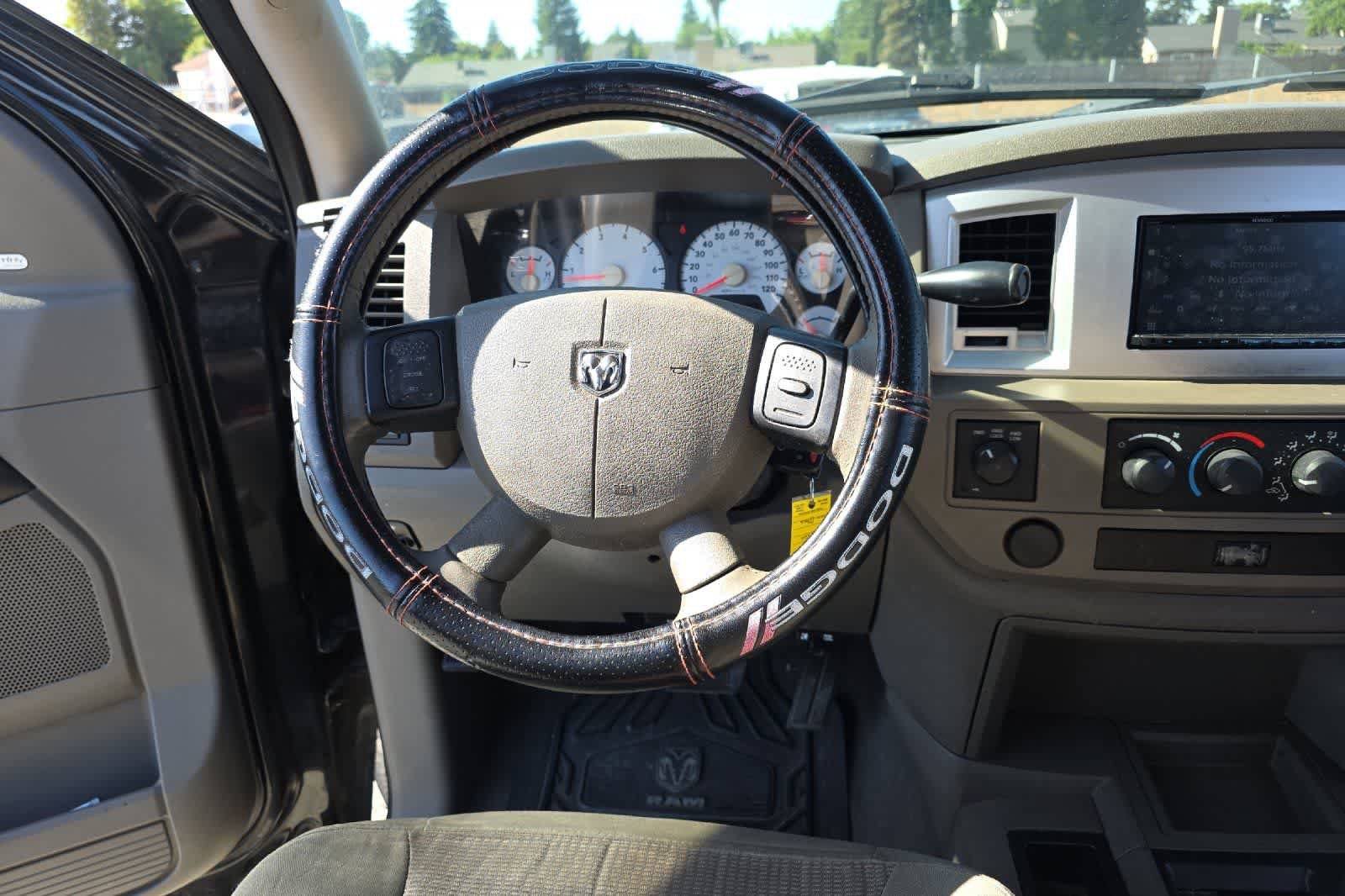 Used 2007 Dodge Ram 1500 Truck SLT w/ Trailer Tow Group AWD/4WD image 16