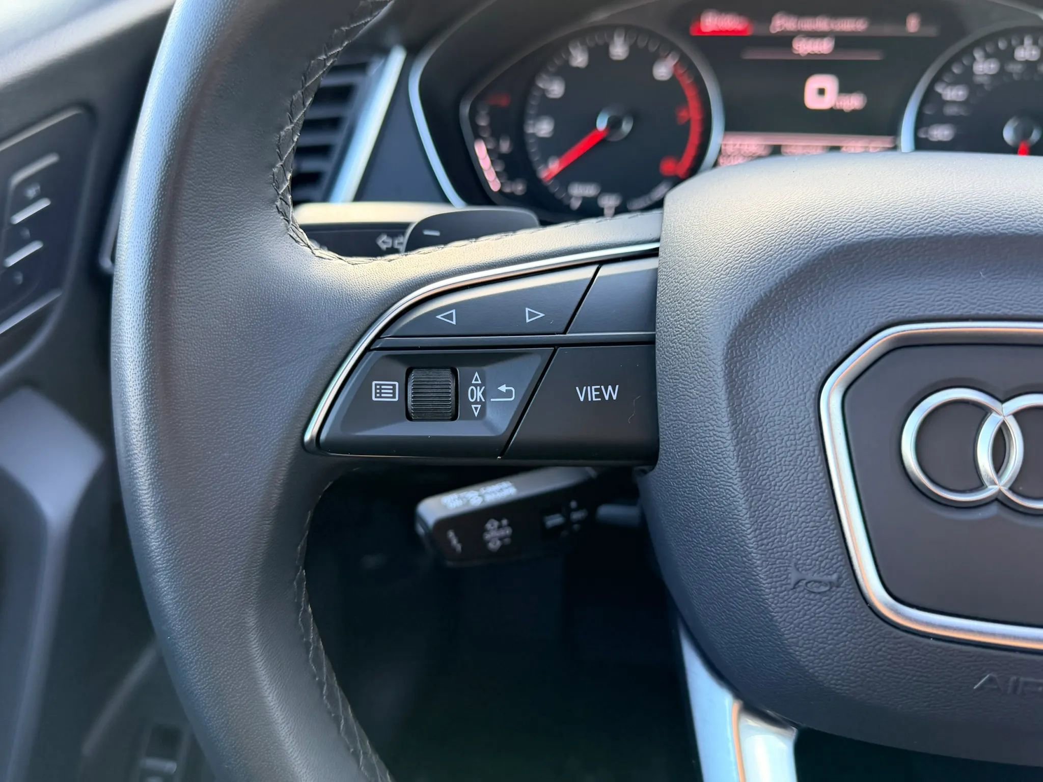 Used 2024 Audi Q5 2.0T Premium w/ Convenience Package image 14