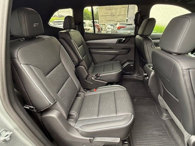 New 2025 Buick Enclave Sport Touring w/ Super Cruise Package image 17