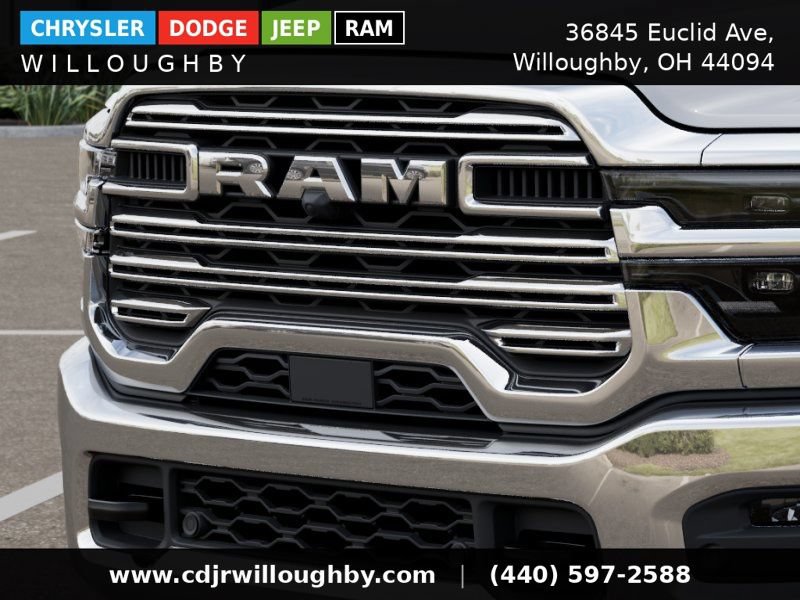 New 2025 RAM 2500 Laramie AWD/4WD image 13