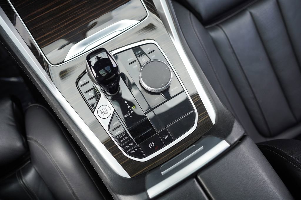 Used 2021 BMW X6 xDrive40i w/ Convenience Package 3 image 32