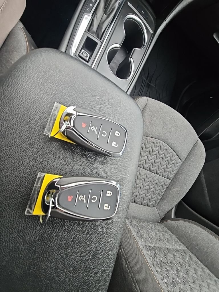 Certified 2024 Chevrolet Equinox LT w/ LPO, Floor Liner Package image 32