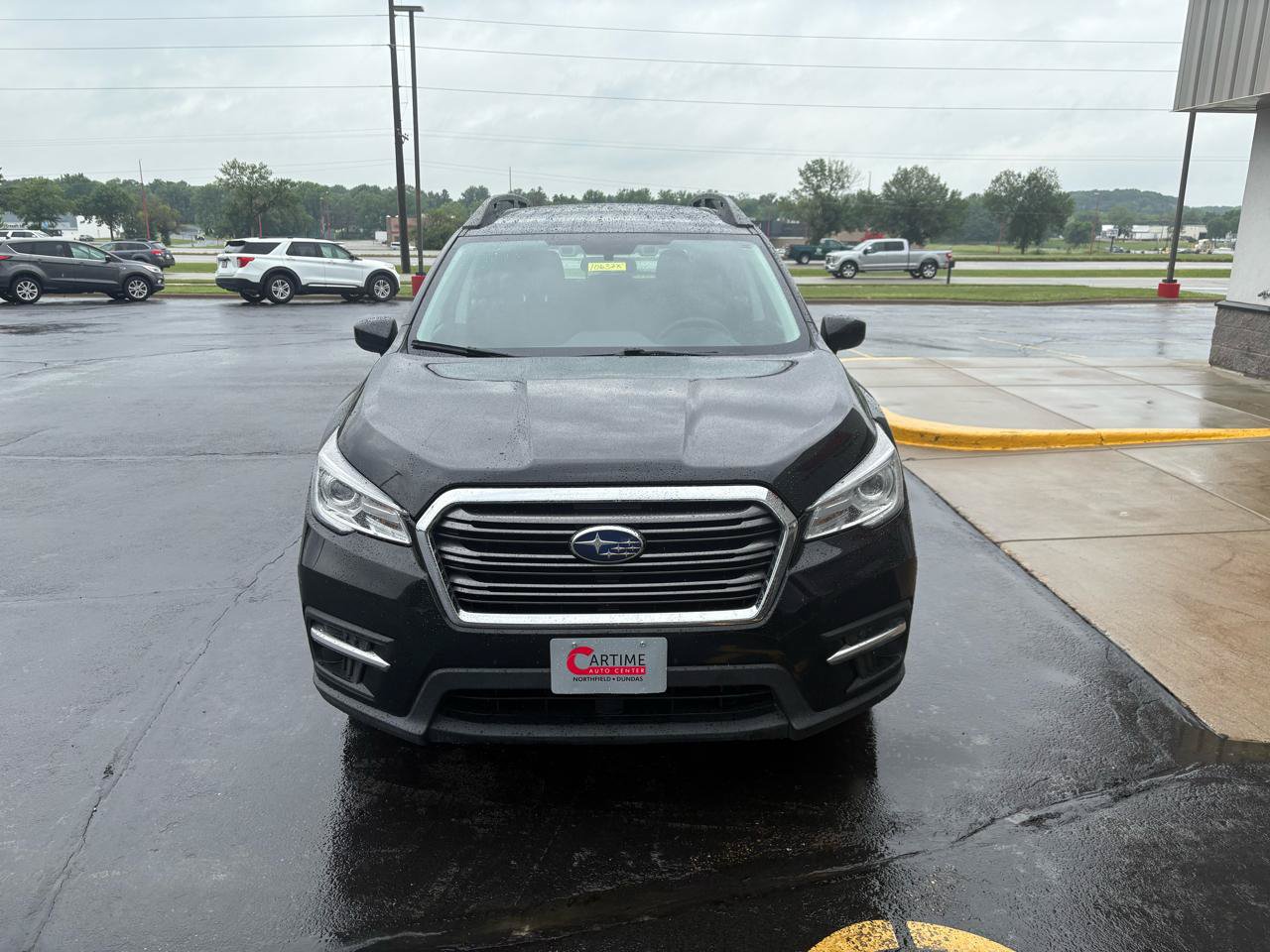 Used 2021 Subaru Ascent 8-Passenger AWD/4WD image 3