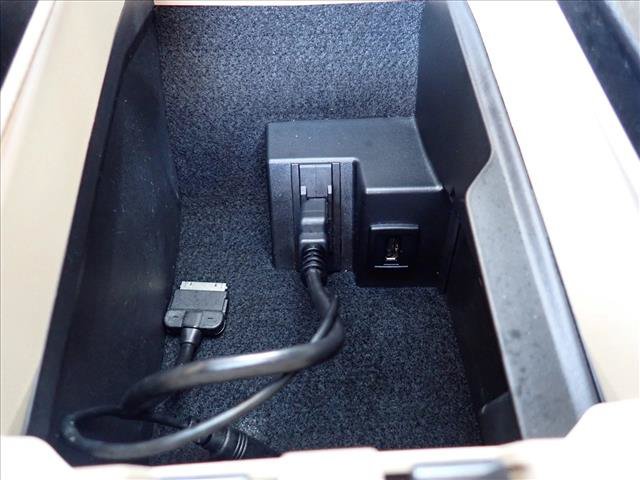 Used 2012 Mercedes-Benz C 300 4MATIC Sedan image 17