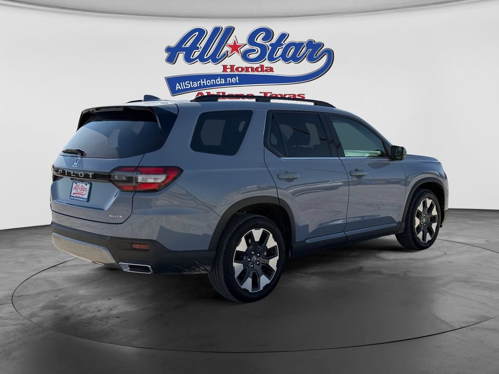 Used 2026 Honda Pilot Elite image 5
