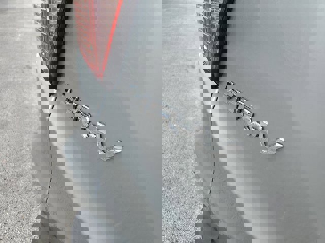 Used 2017 Honda HR-V EX image 11