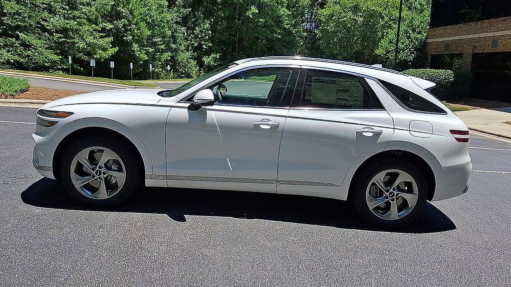 New 2026 Genesis GV70 2.5T AWD/4WD image 9