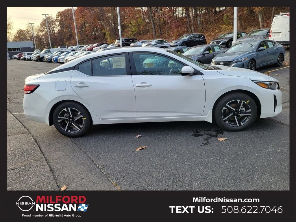 Certified 2025 Nissan Sentra SV w/ Trunk Package FWD image 6