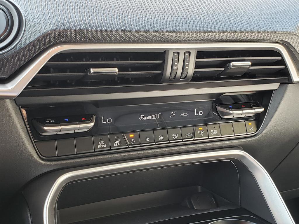 Used 2025 MAZDA CX-90 3.3 Turbo w/ Select Package image 23