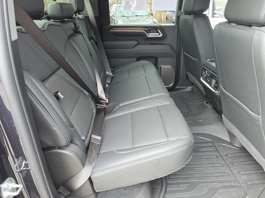 Certified 2025 GMC Sierra 2500 Denali w/ Denali Reserve Package image 39