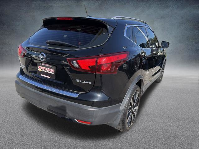 Used 2018 Nissan Rogue Sport SL w/ SL Premium Package AWD/4WD image 7
