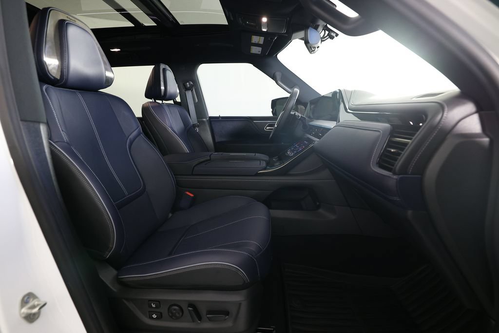 Used 2026 INFINITI QX80 4WD image 10