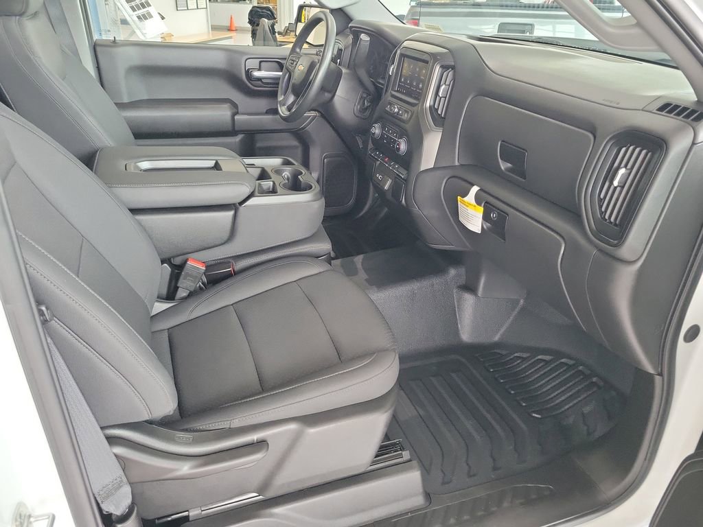 Used 2026 Chevrolet Silverado 1500 W/T w/ WT Value Package RWD image 14