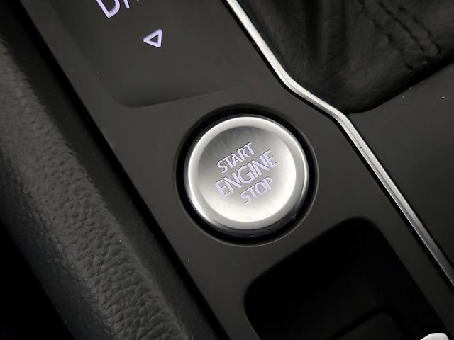 Used 2019 Volkswagen Atlas SEL Premium image 26