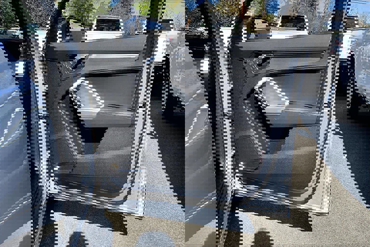 Used 2020 Audi Q3 2.0T Premium Plus w/ Premium Plus Package AWD/4WD image 22