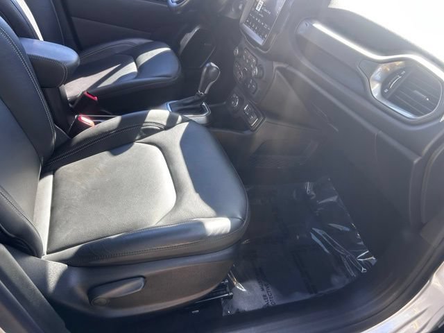 Used 2021 Jeep Renegade Limited w/ Sun & Sound Group AWD/4WD image 20