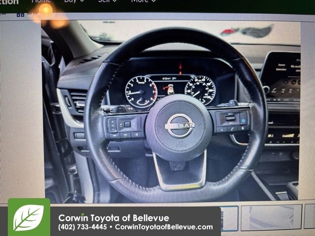 Used 2023 Nissan Rogue SV w/ SV Premium B Package image 9