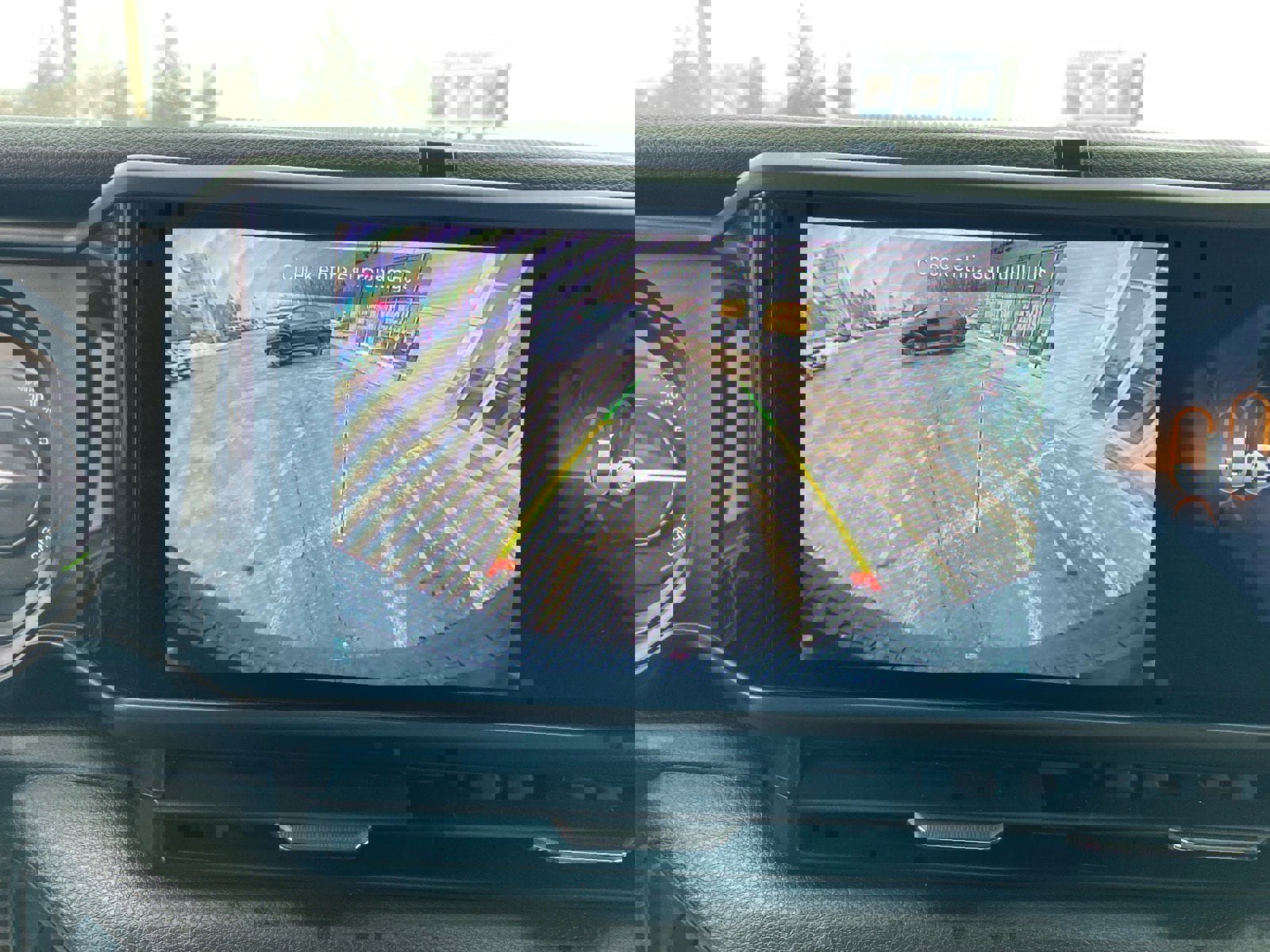 Used 2025 Jeep Wrangler Willys image 16