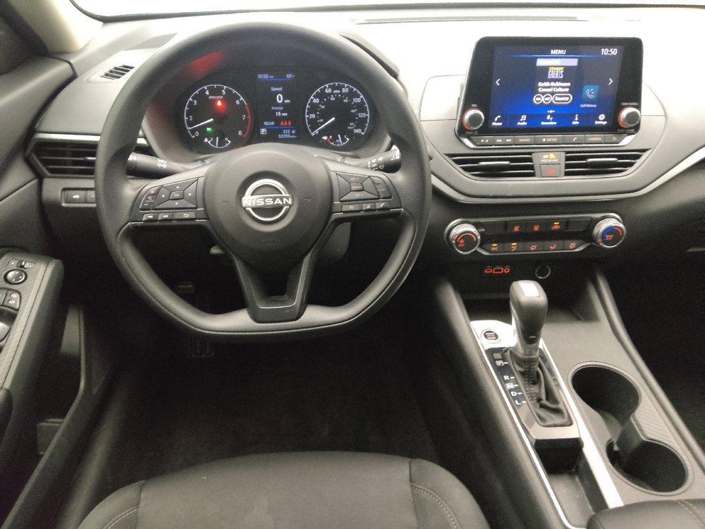 Used 2025 Nissan Altima 2.5 S FWD image 22