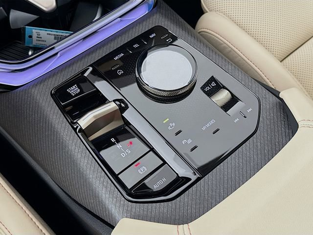 Used 2025 BMW X3 xDrive30i w/ Premium Package image 17