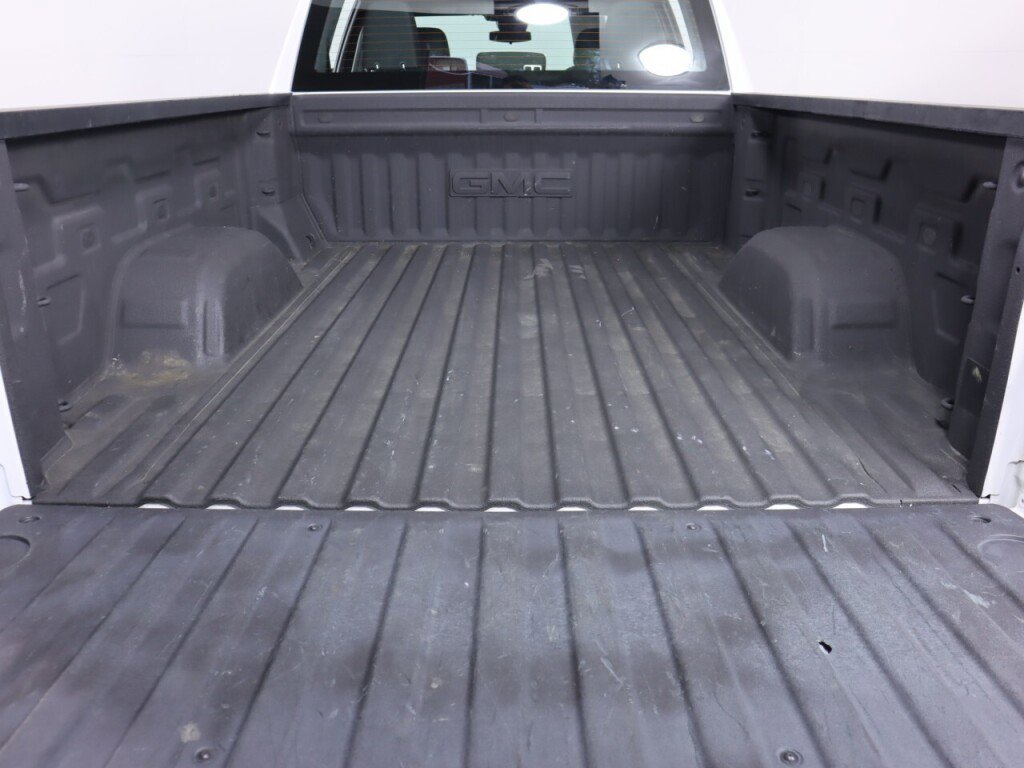 Used 2023 GMC Sierra 1500 Pro AWD/4WD image 30