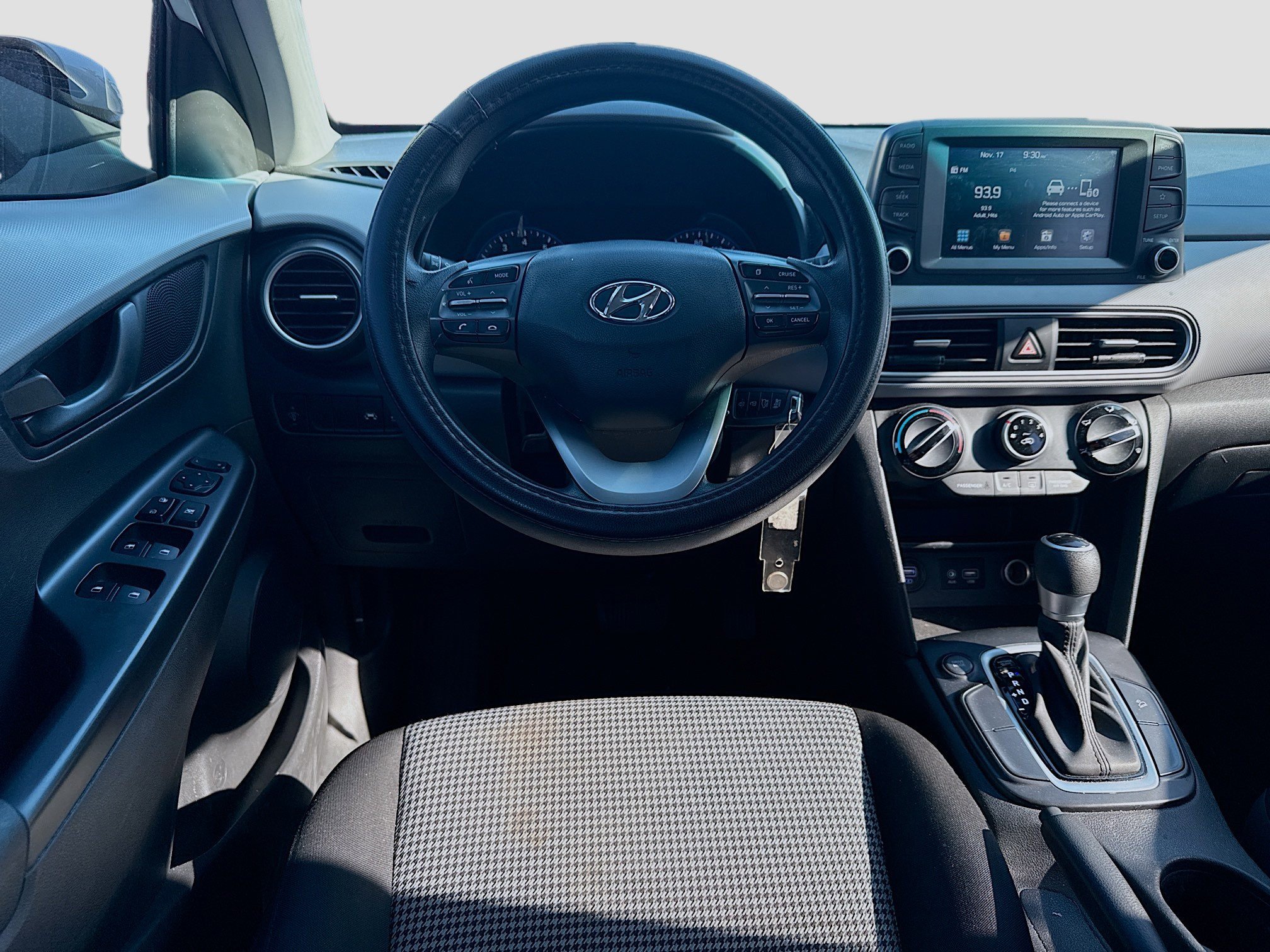 Used 2019 Hyundai Kona SE image 18
