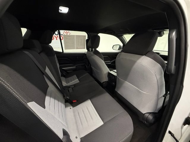 Certified 2025 Toyota 4Runner TRD Off-Road AWD/4WD image 7