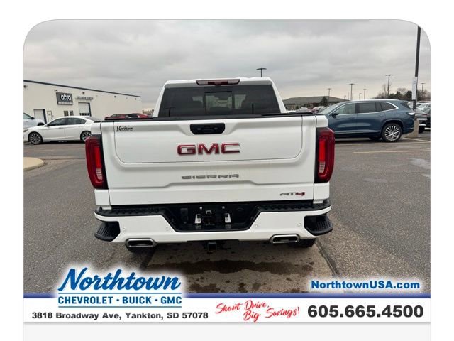 Used 2024 GMC Sierra 1500 AT4 w/ Technology Package image 6