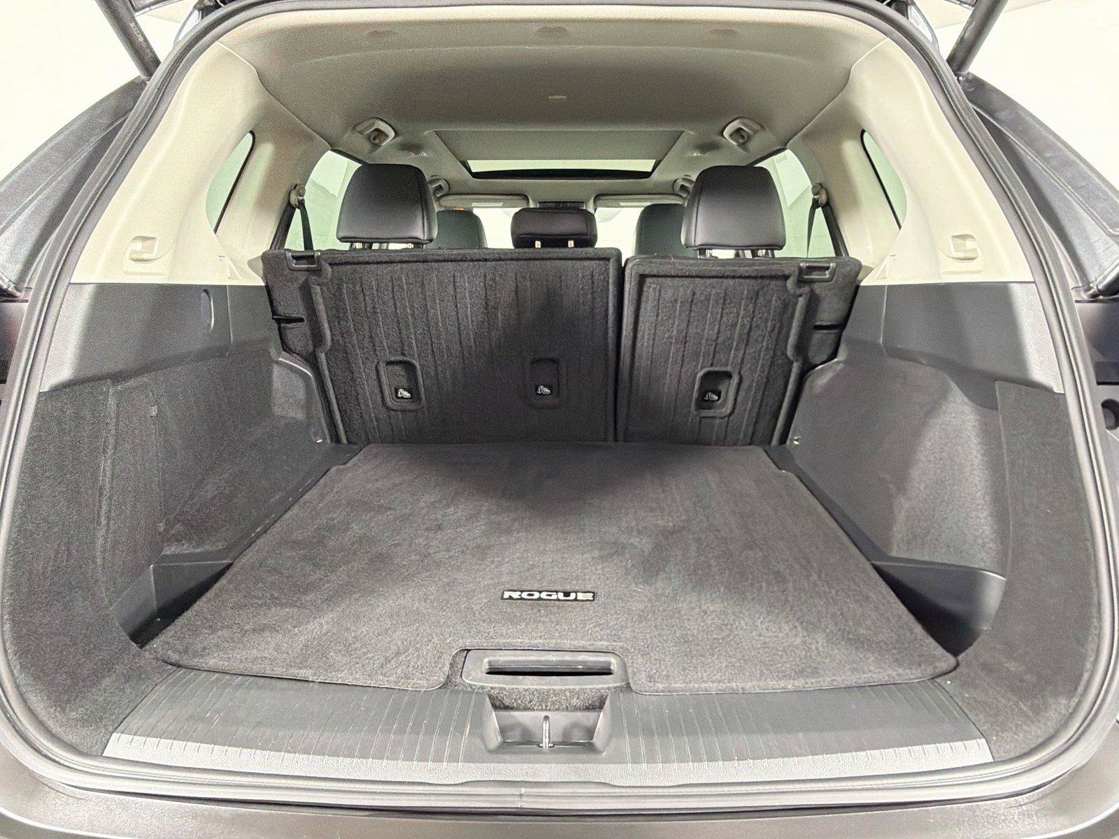 Used 2023 Nissan Rogue SV w/ SV Premium B Package AWD/4WD image 14