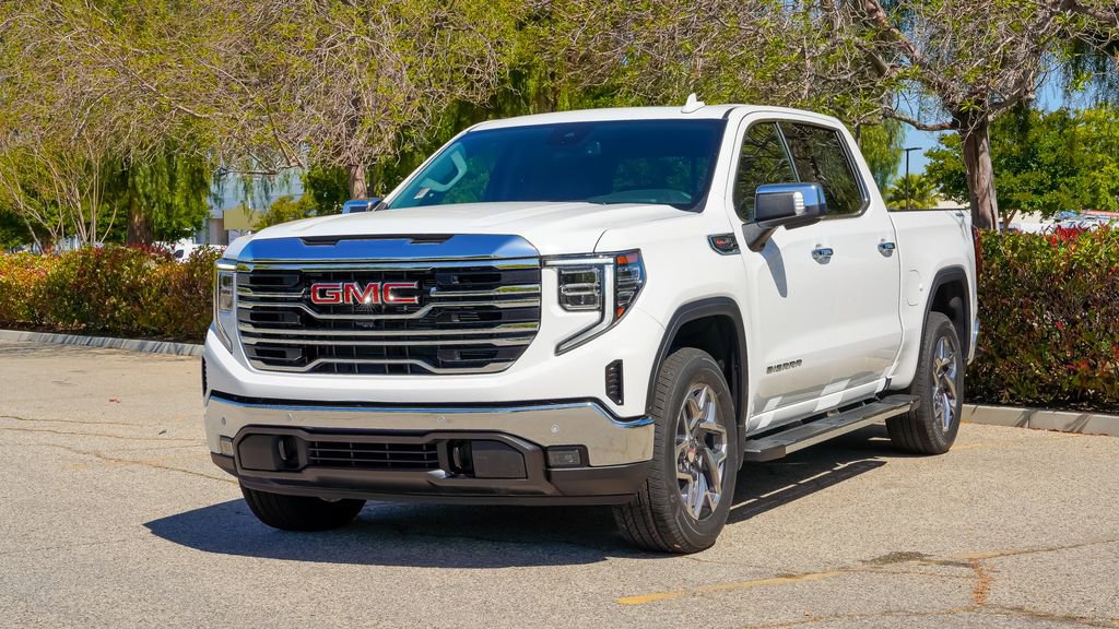 New 2025 GMC Sierra 1500 SLT w/ SLT Premium Plus Package image 2