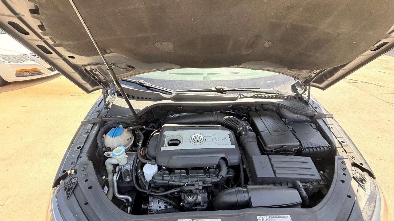 Used 2012 Volkswagen Eos Komfort FWD image 46