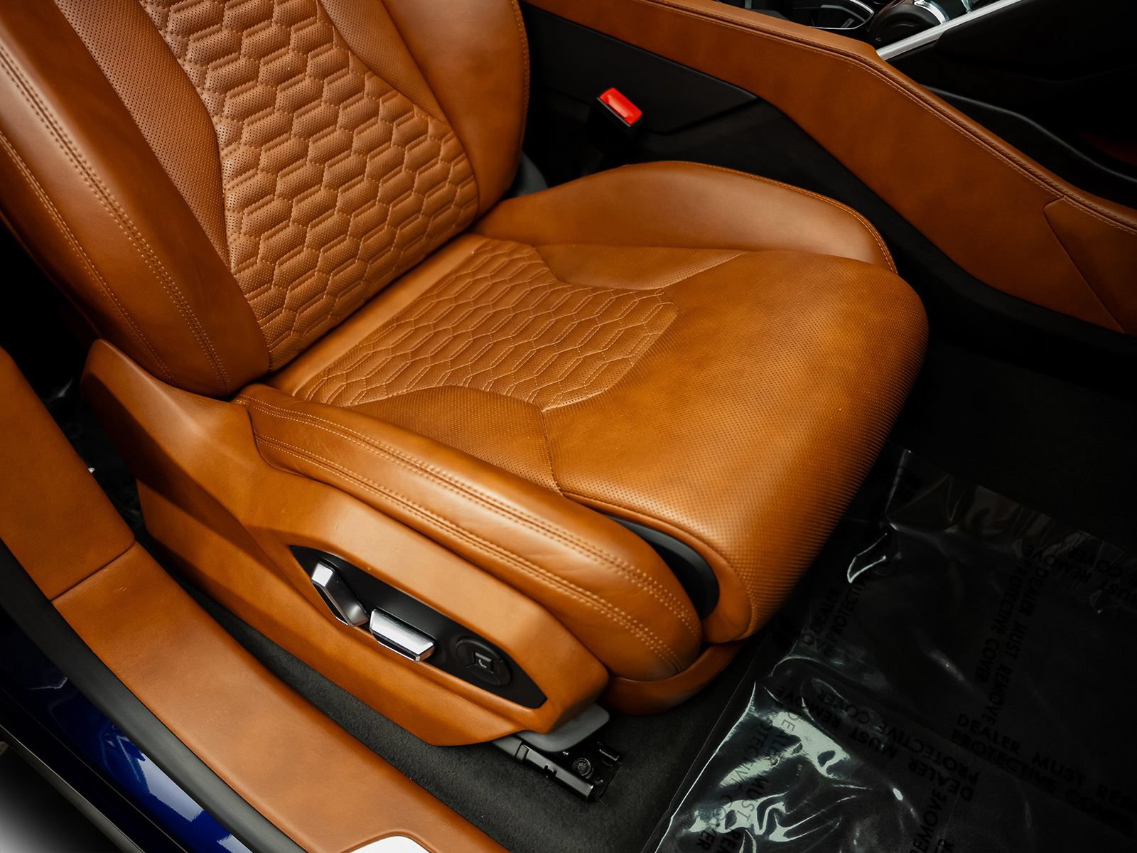 Used 2019 Lamborghini Urus AWD/4WD image 33