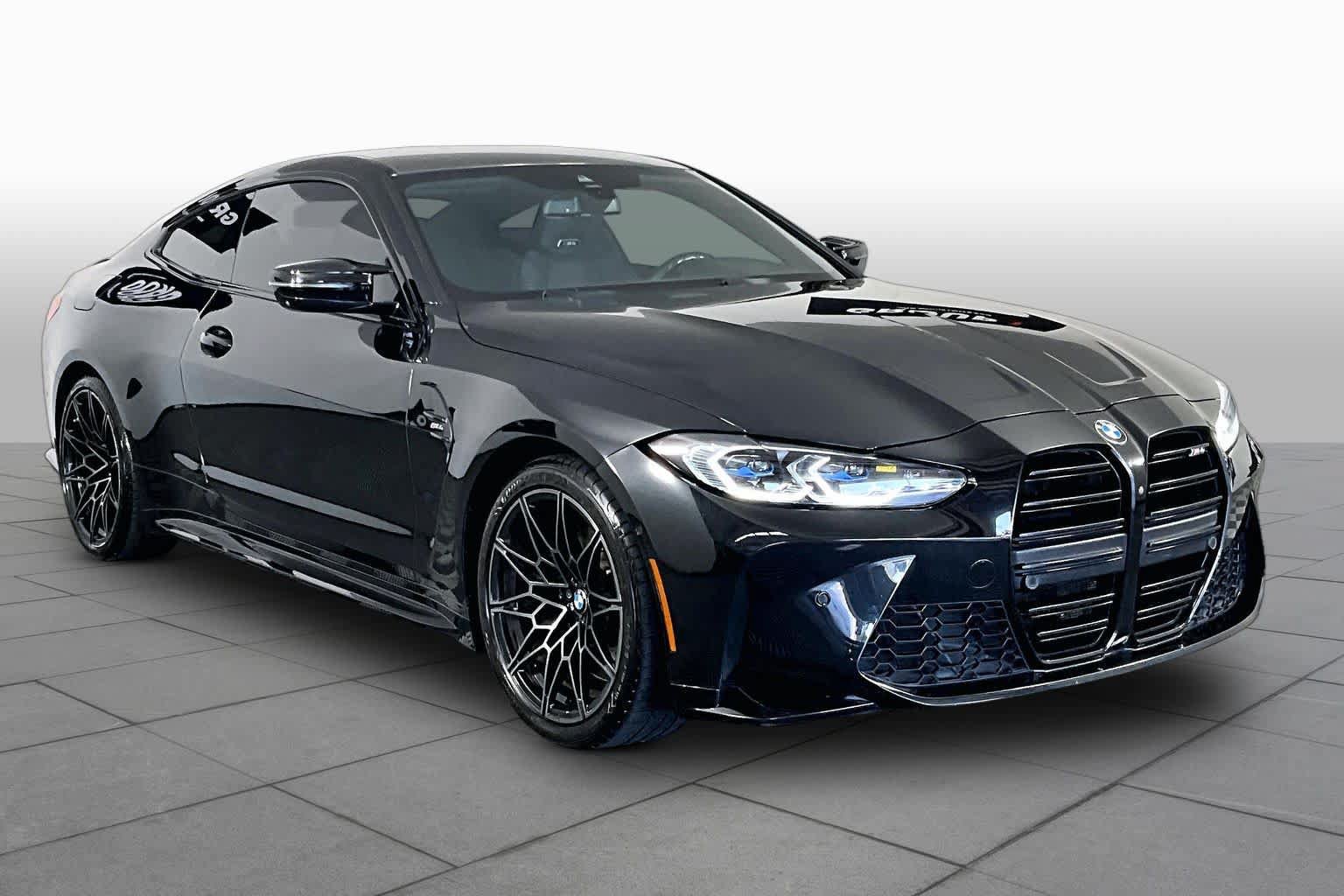 Used 2021 BMW M4 Coupe w/ Executive Package RWD image 3