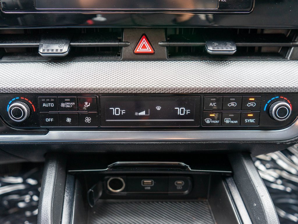 Certified 2024 Kia Sportage LX image 23