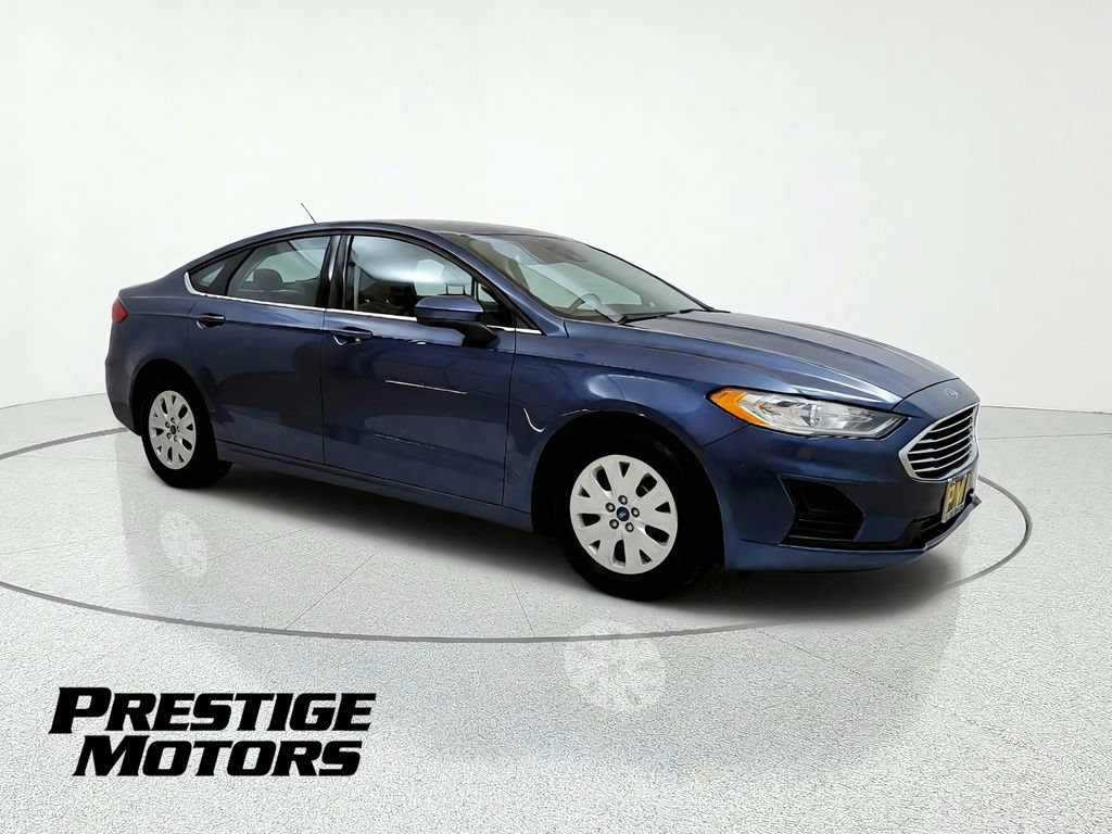 Used 2019 Ford Fusion S FWD image 10
