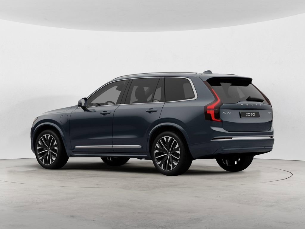 New 2026 Volvo XC90 T8 Ultra w/ Protection Package Premier image 3