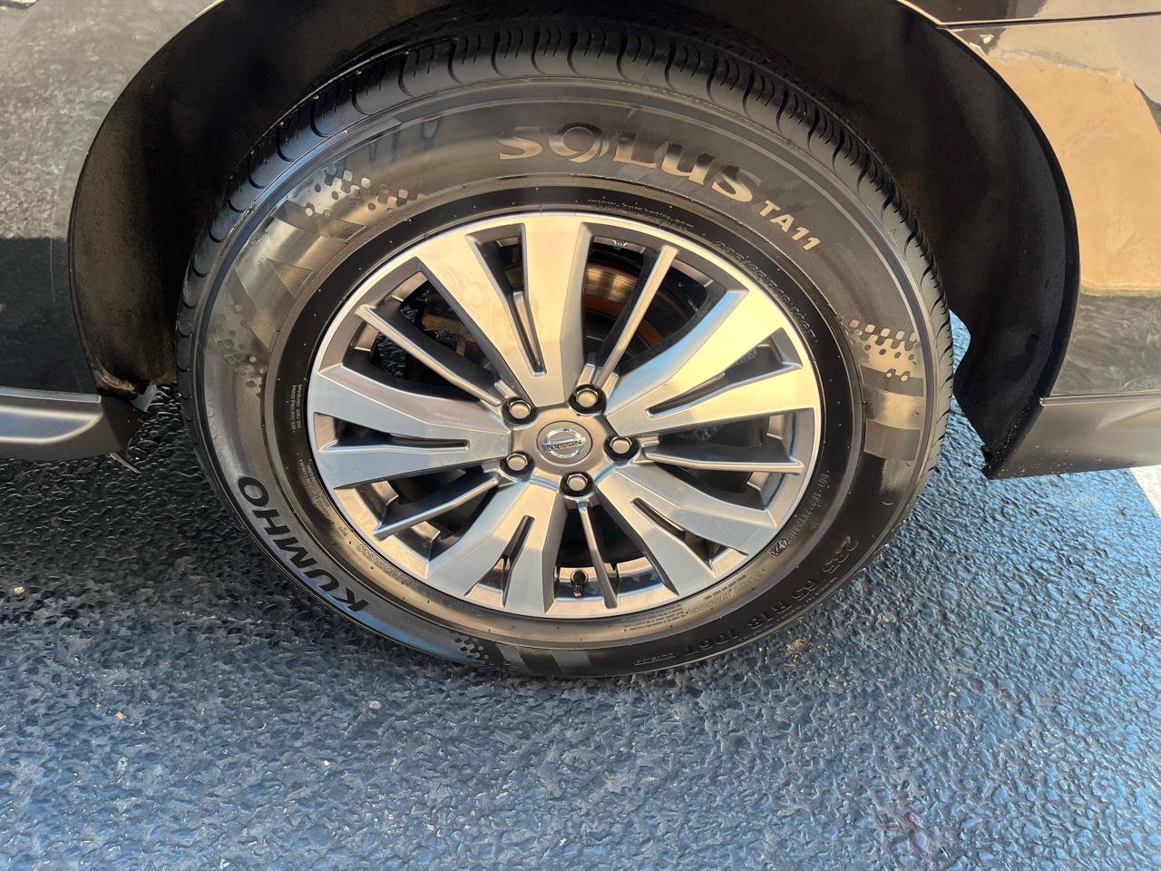 Used 2019 Nissan Pathfinder SL AWD/4WD image 16
