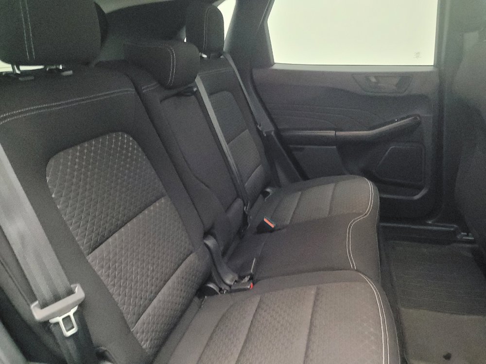 Used 2023 Ford Escape Active w/ Tech Pack #1 AWD/4WD image 19