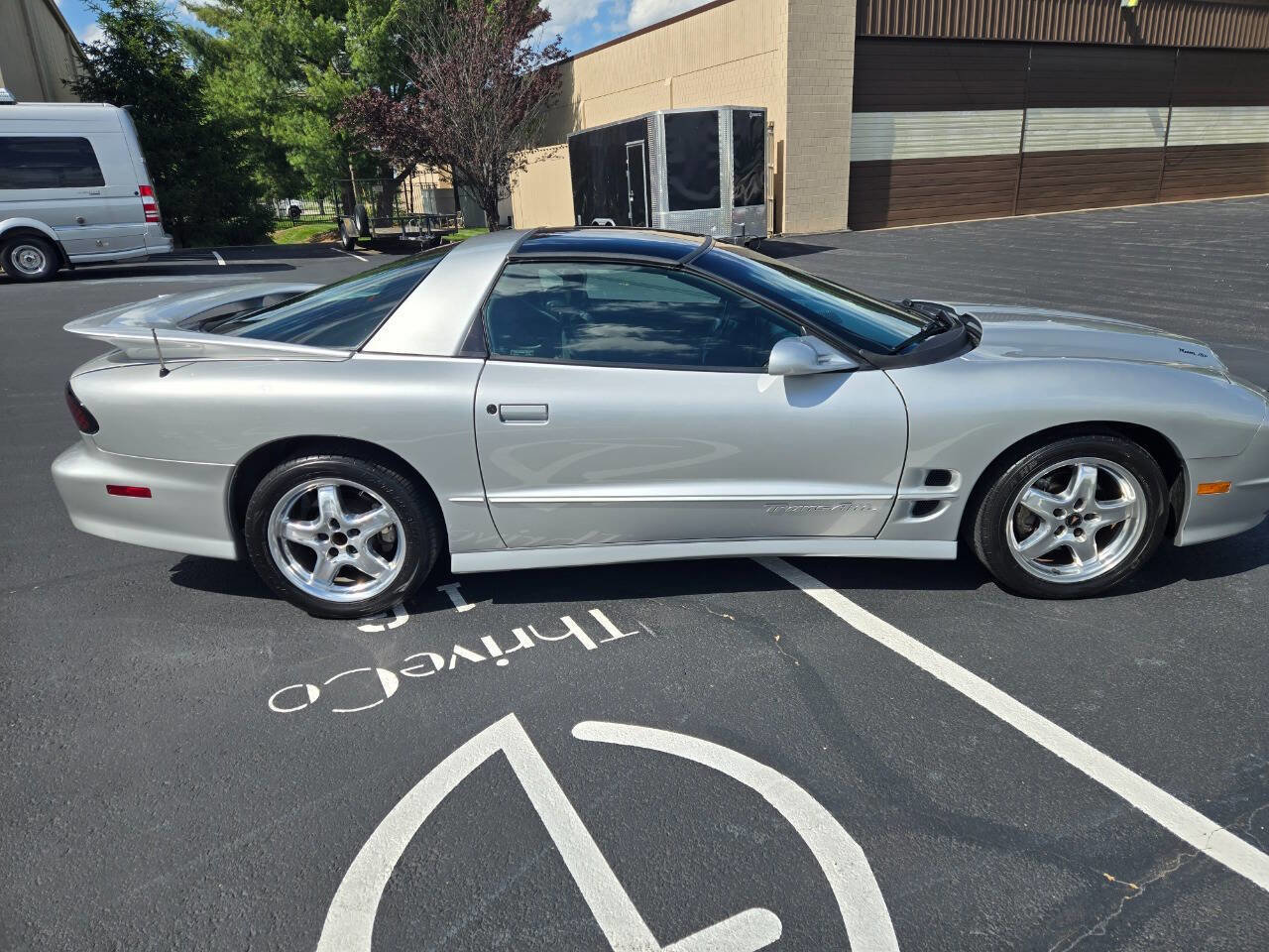 Used 2002 Pontiac Firebird Trans Am w/ SLP Firehawk Pkg RWD image 4