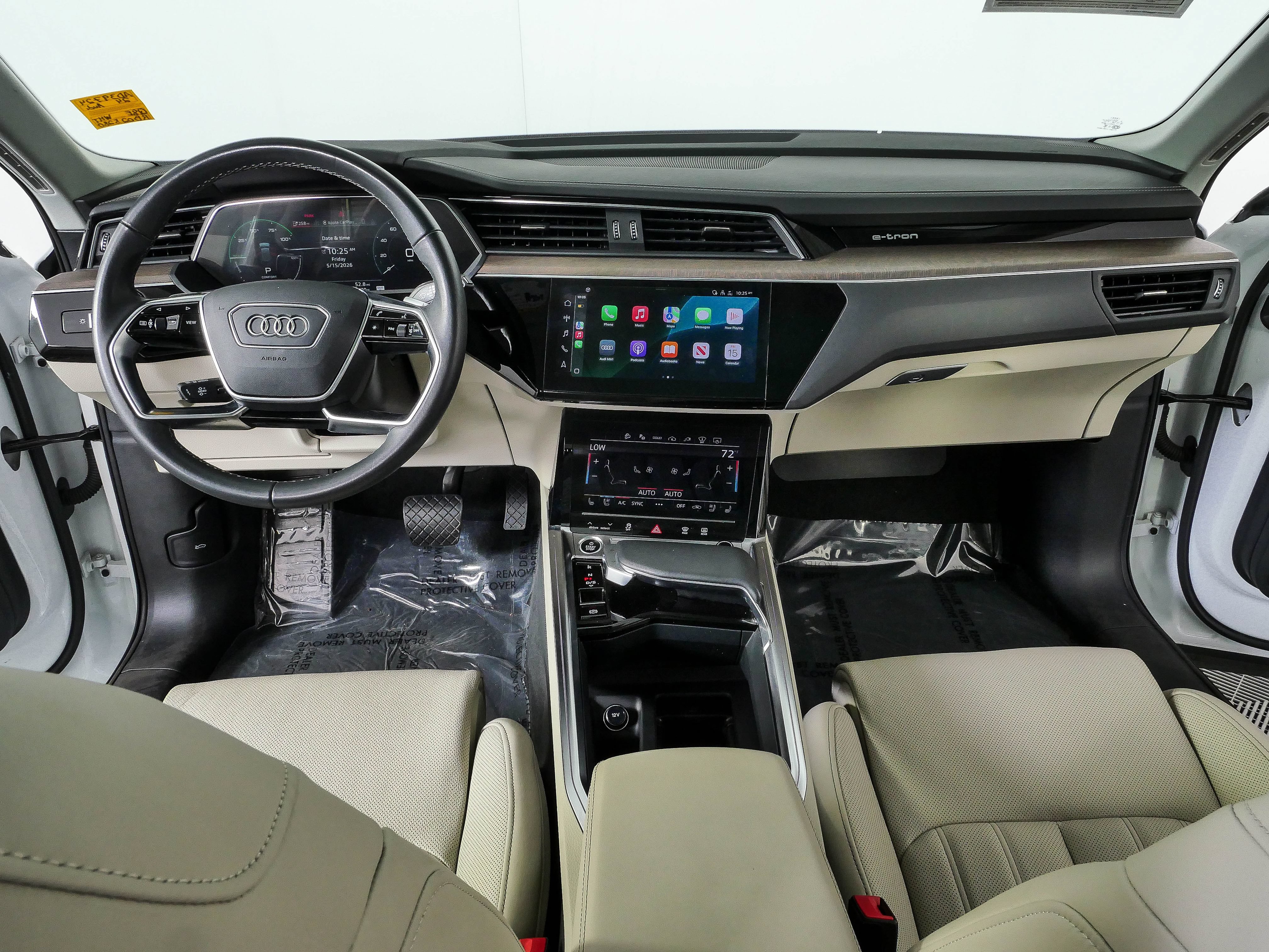 Certified 2024 Audi Q8 e-tron Prestige w/ Prestige Package AWD/4WD image 32