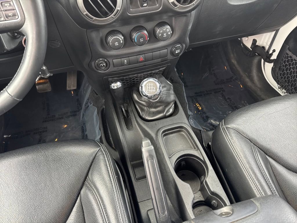 Used 2017 Jeep Wrangler Unlimited Sport image 39