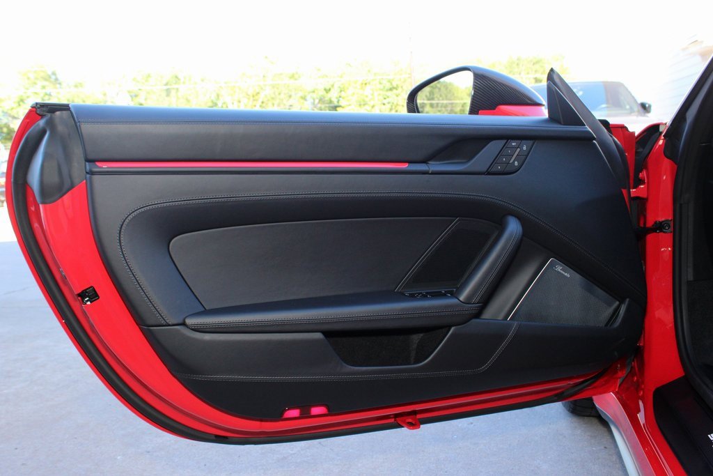 Used 2025 Porsche 911 Targa 4 GTS image 26