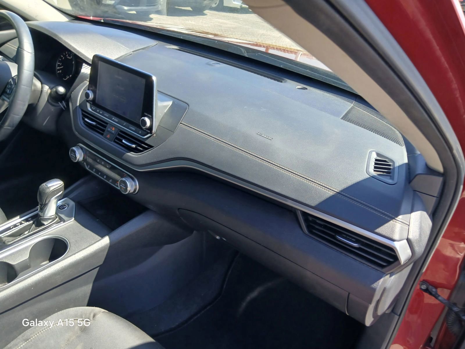 Used 2019 Nissan Altima 2.5 SV image 18