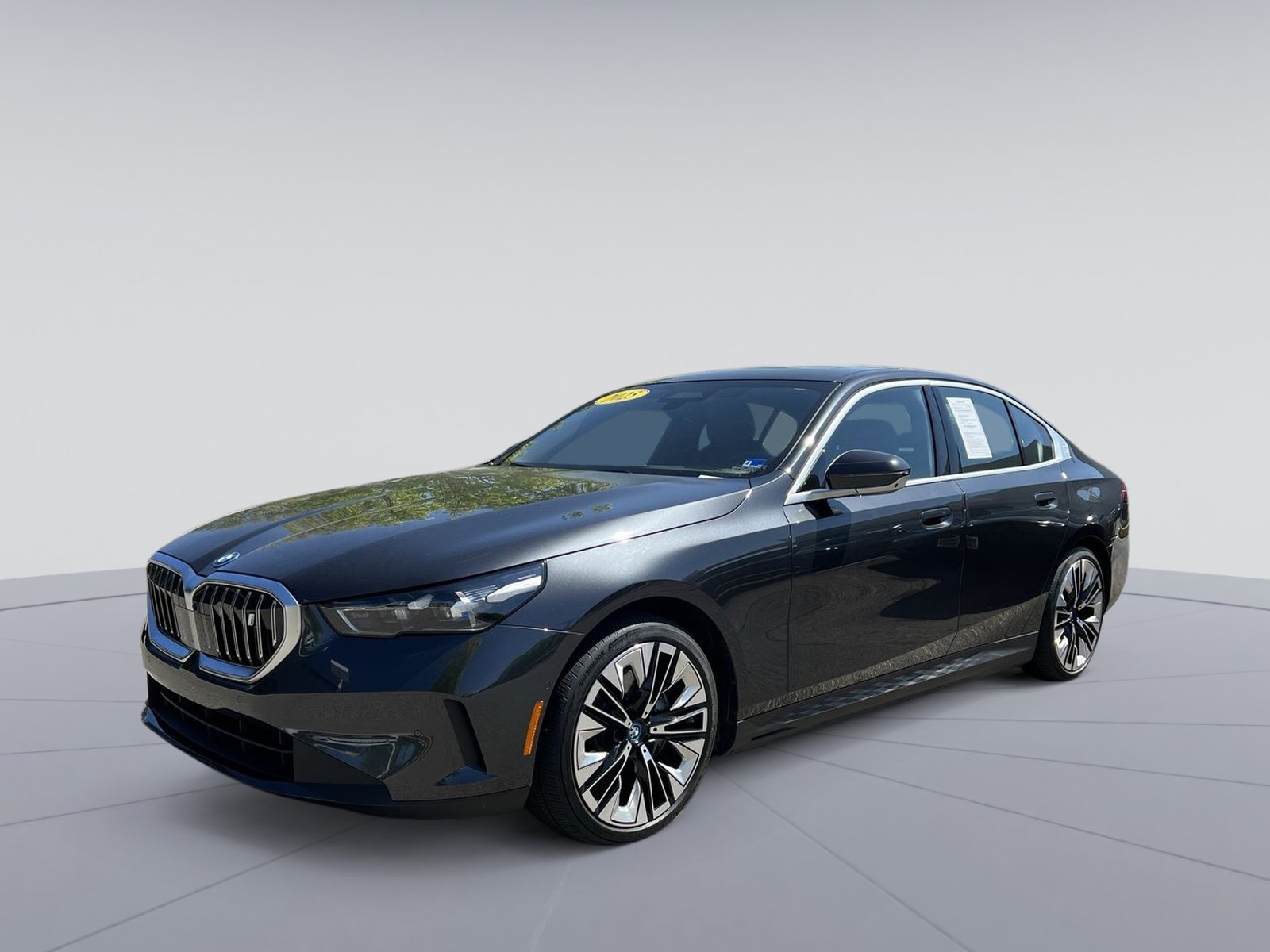 Used 2025 BMW i5 xDrive40 w/ Premium Package AWD/4WD image 1