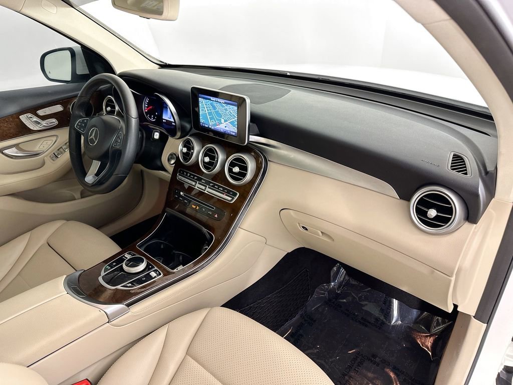 Used 2018 Mercedes-Benz GLC 300 image 29