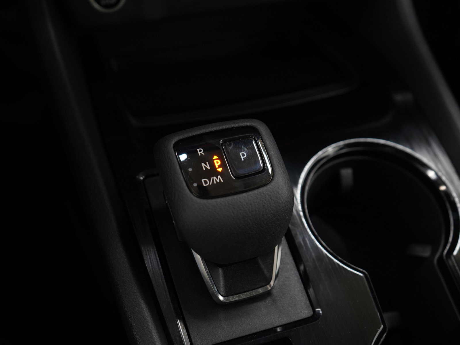 Used 2021 Nissan Rogue SV image 22