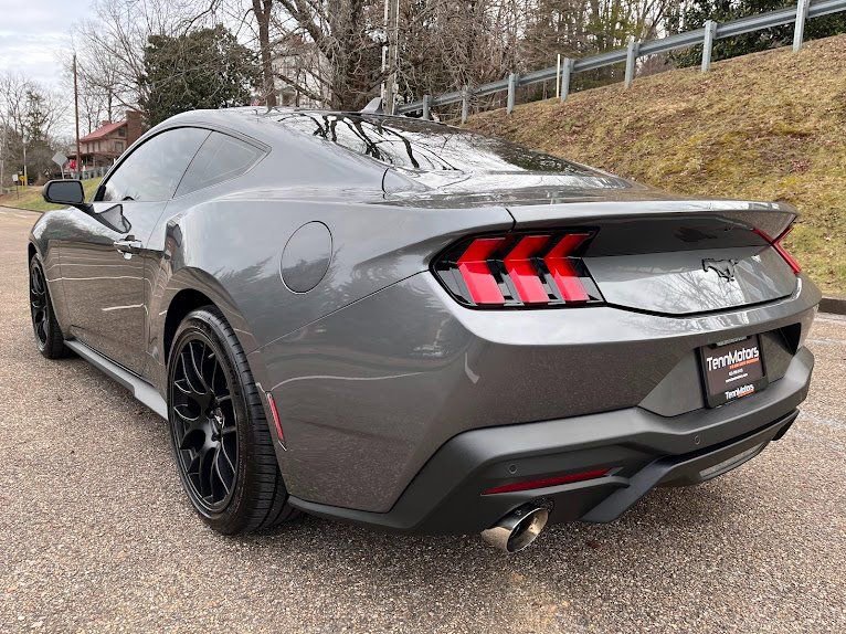 Used 2024 Ford Mustang Coupe image 37