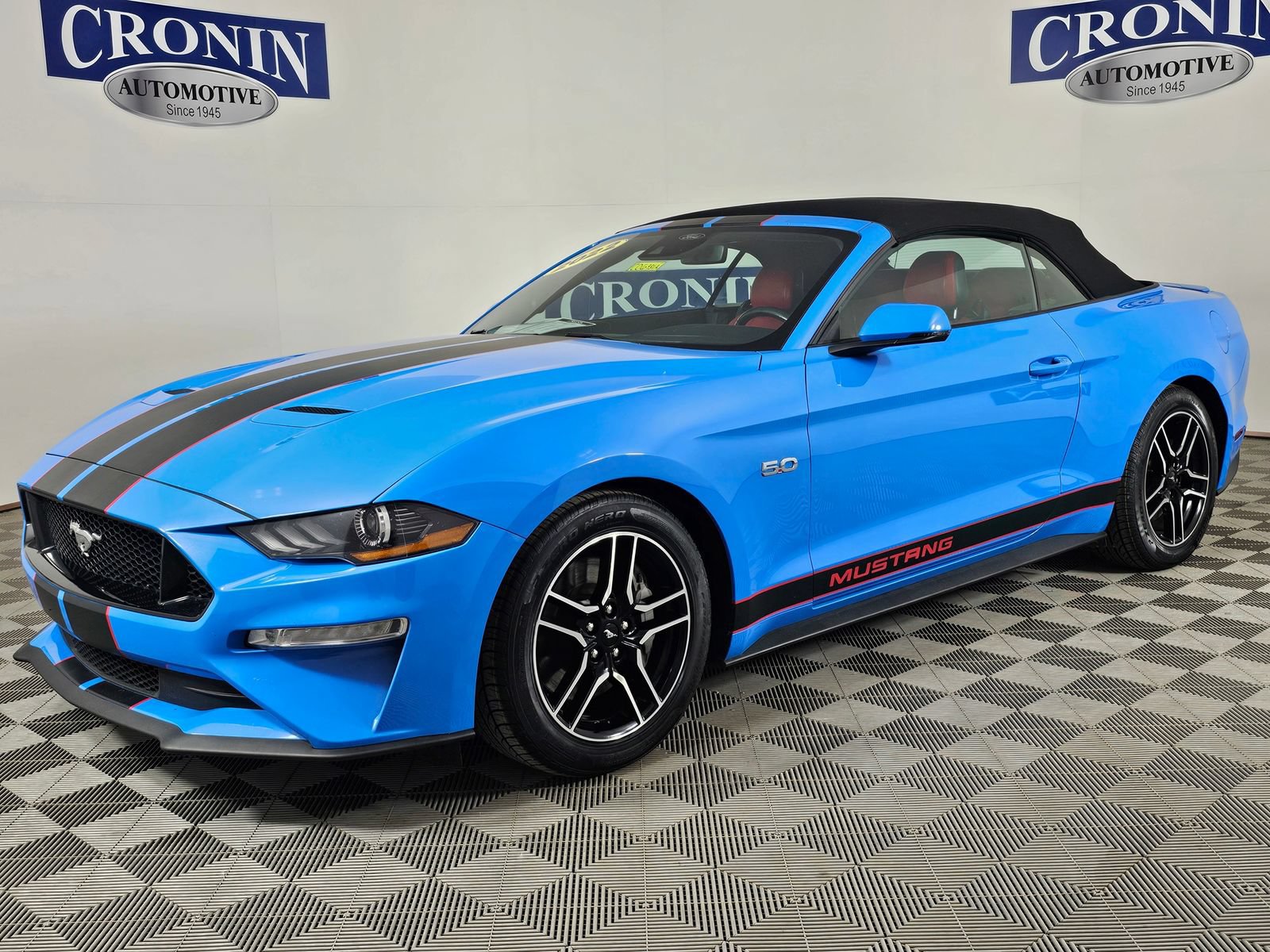 Used 2022 Ford Mustang GT Premium w/ Equipment Group 401A RWD image 28