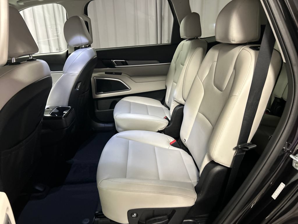 Used 2022 Kia Telluride S AWD/4WD image 22