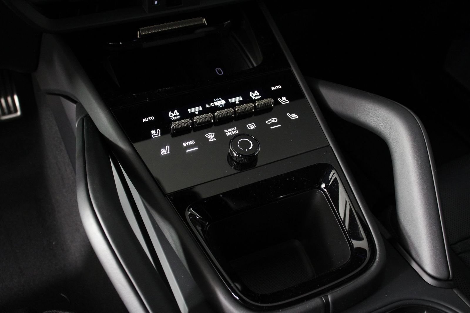 New 2026 Porsche Cayenne Turbo AWD/4WD image 14